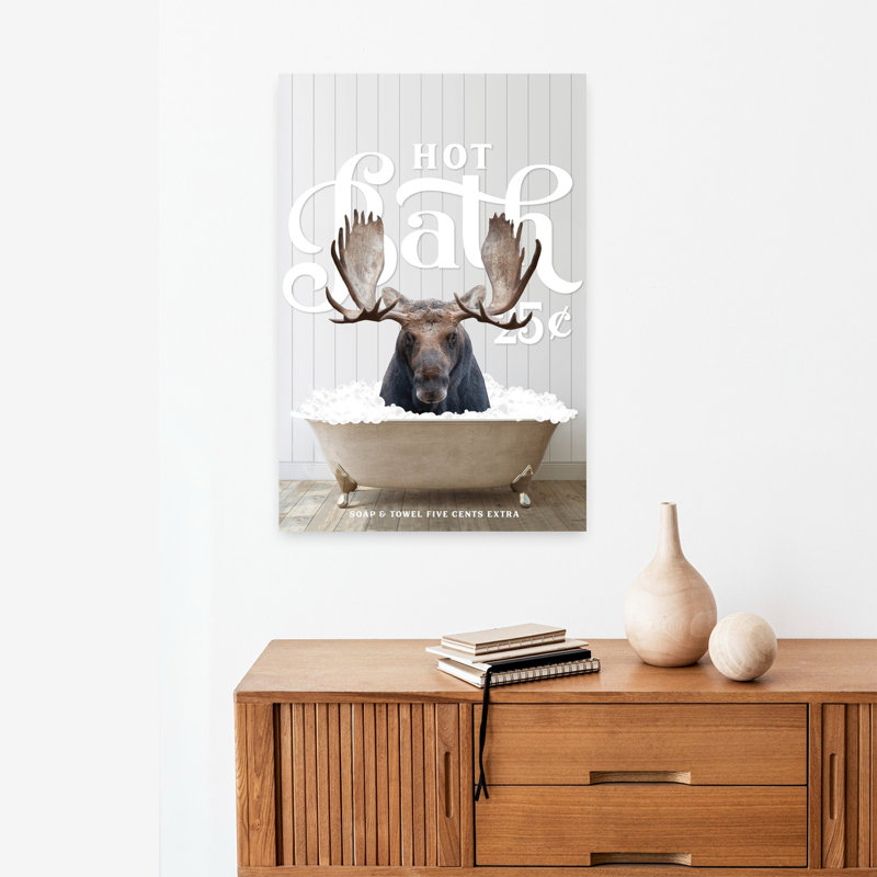 «Moose Hot Bath», art forestier contemporain fantaisiste, H 24 po x l 16 po