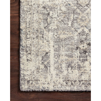 Vaghinag Oriental Indoor Rug
