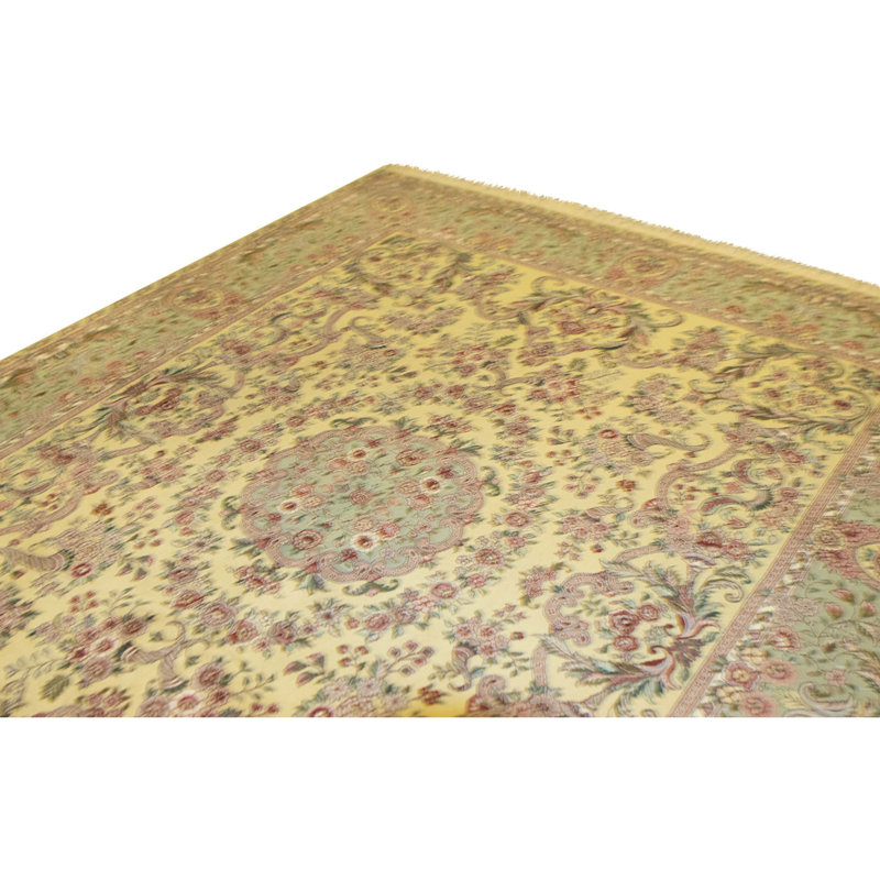 Hand Knotted Wool Area Rug in Gold And Light Green
