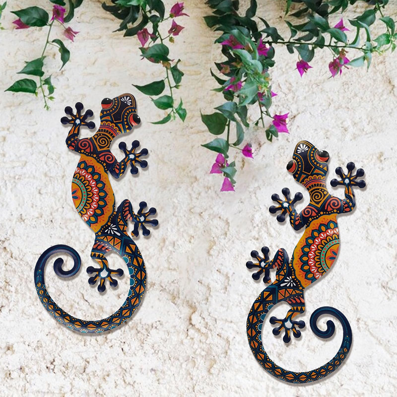 Wall Decor on Metal