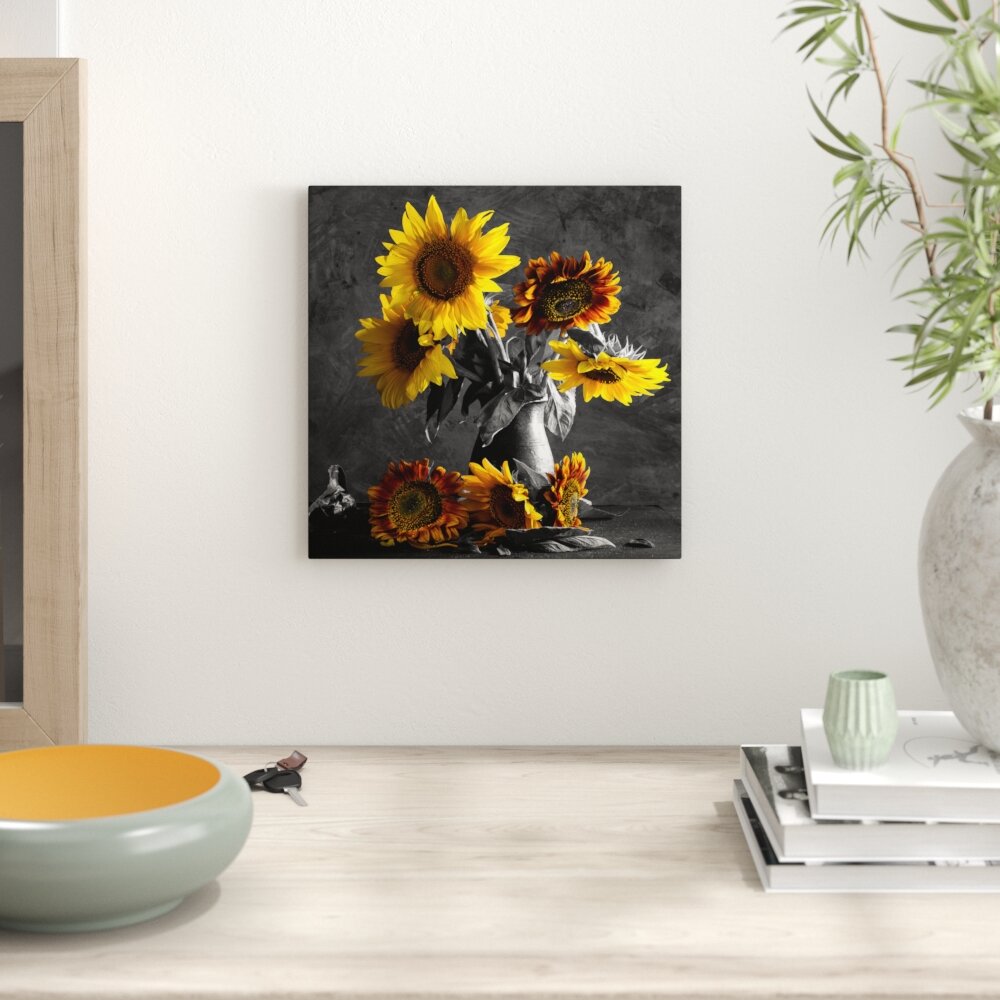 Leinwandbild Schöne Sonnenblume in Vase