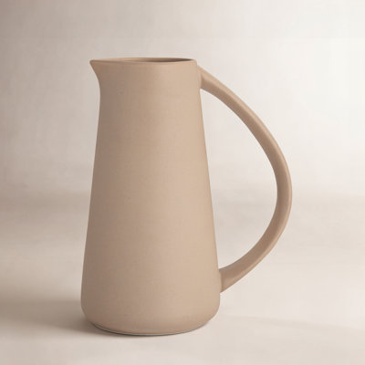 Osprey 48oz. Pitcher