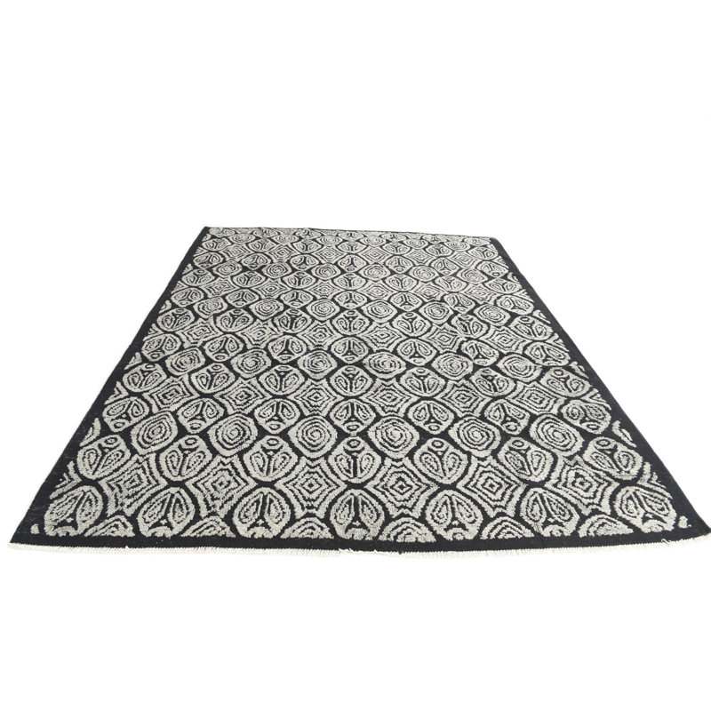Tapis noir Odea
