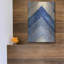 Ivy Bronx «Blue Zag II» par Erin Ashley, art mural en métal-844152821