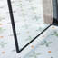 Porte de douche pivotante simple 32 po x 33,5 po x H 75 po, alliage d'aluminium noir mat, verre trempé clair de 1/4 po (6 mm) de large épaisseur.