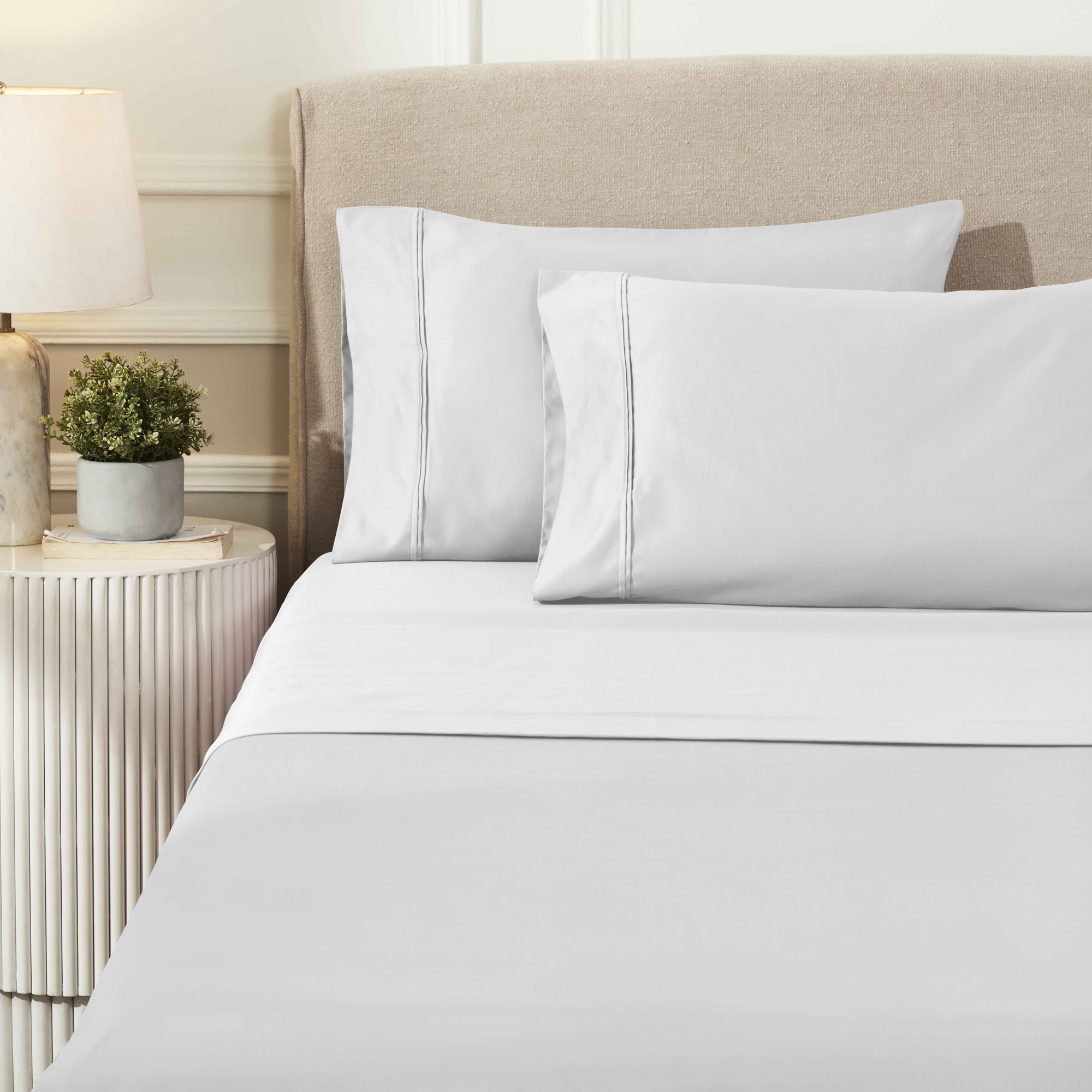 Mellark 1200 Thread Count Egyptian-Quality Cotton Sateen Sheet Set, Queen Sheet Set with 2 Pillowcases, Platinum
