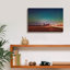  «Red Barn Under Aurora» par Epic Portfolio, art mural 18 po x 12 po-1199401073