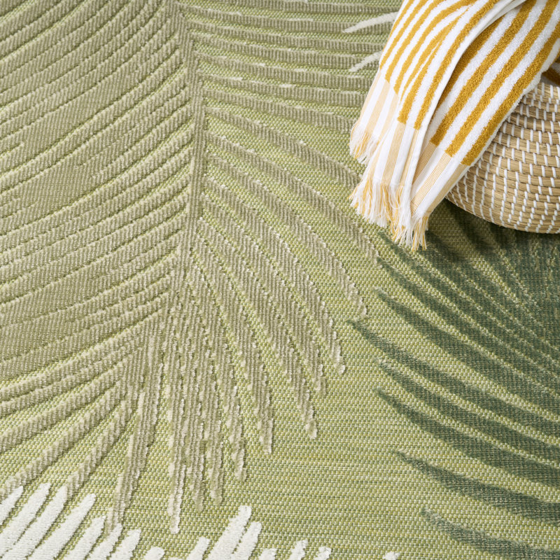 Nourison Suncoast 9' x 12' Green Tropical Rug, Green, Rectangle 9' x 12'