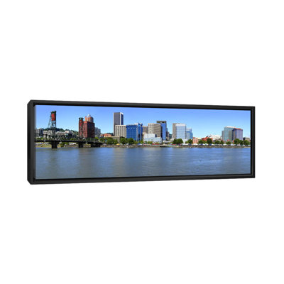«Buildings at the Waterfront, Portland Rose Festival, Portland, Multnomah County, Oregon», reproduction de photo sur toile