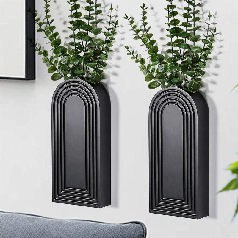 2 Piece No Frame Set on Wood, Black