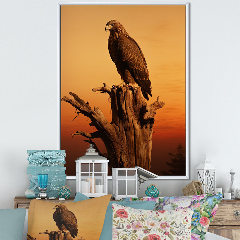 «Brown Resiliant Bold Eagle II», reproduction sur toile, Gold Picture Framed, 40" H x 30" W