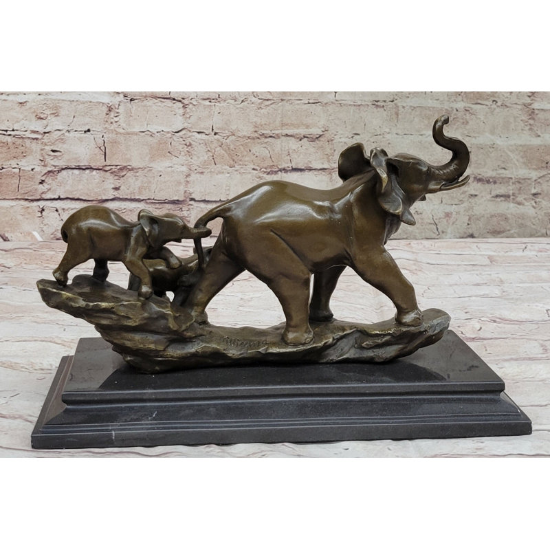 Figurines et sculptures Yohandry