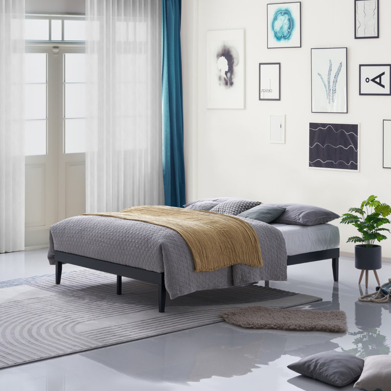 Lit plateforme en bois massif Artee, Noir, Simple