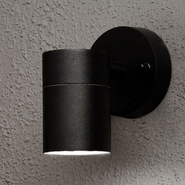 Modena Outdoor Armed Sconce, Aluminium in black