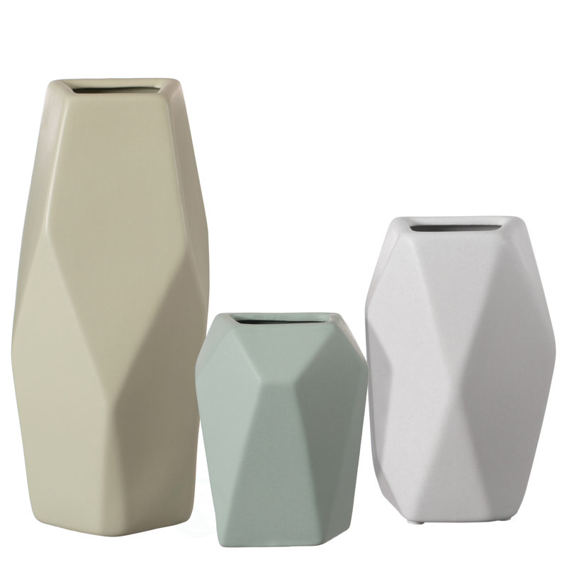 Jaliya Ceramic Table Vase
