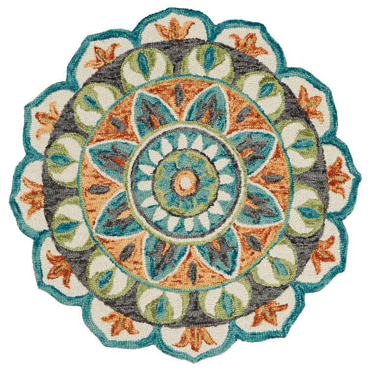 Arla Floral Oriental Hand Tufted Scalloped Wool Area Rug