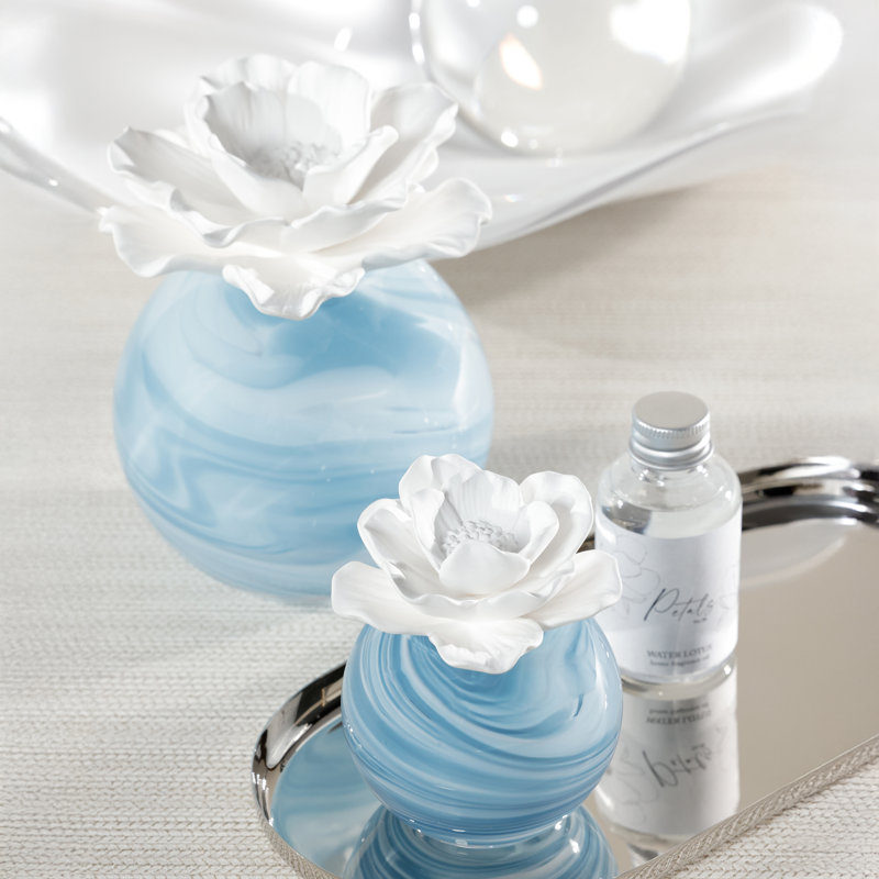 Petals Porcelain Scented Oil Diffuser, 1.69 oz, Water Lotus