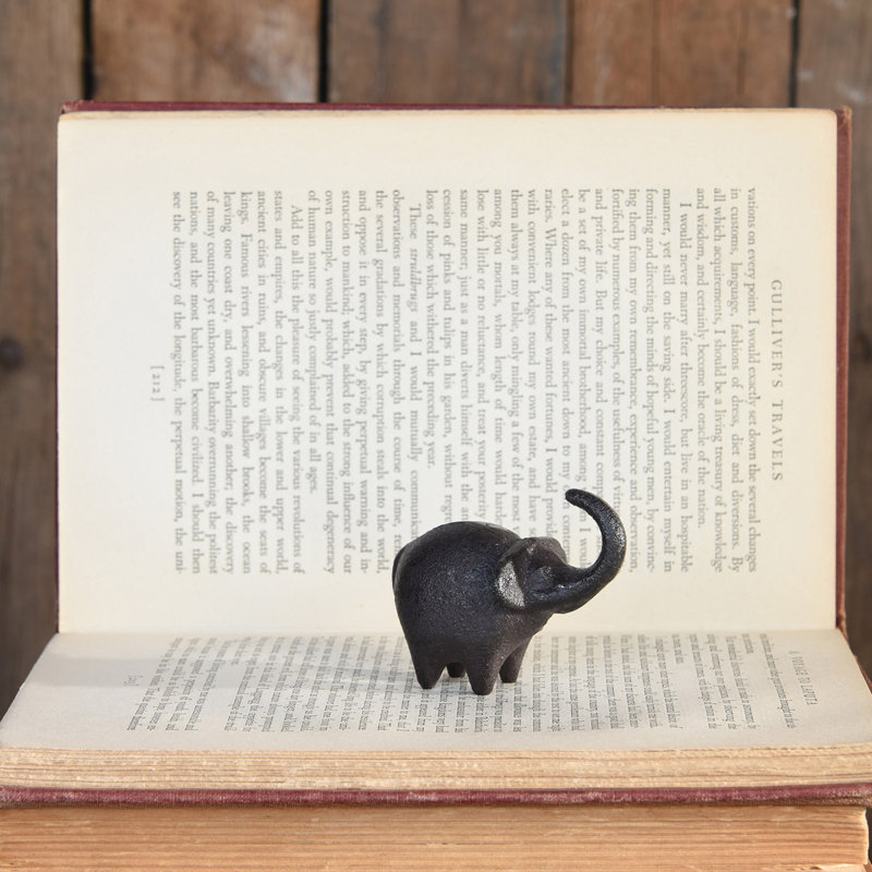 Divergent Figurine / Sculpture Decorative Object