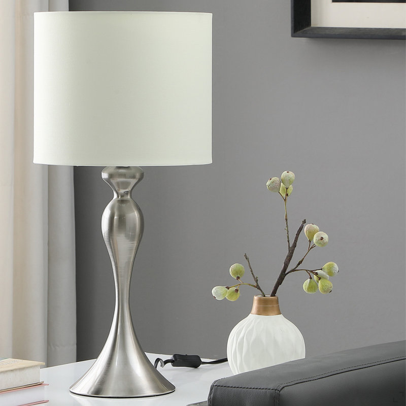 Lampe de table moderne en métal 24 po