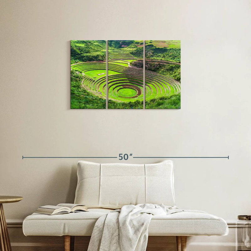 Nicci Moray Terraces, 20" H x 33" W