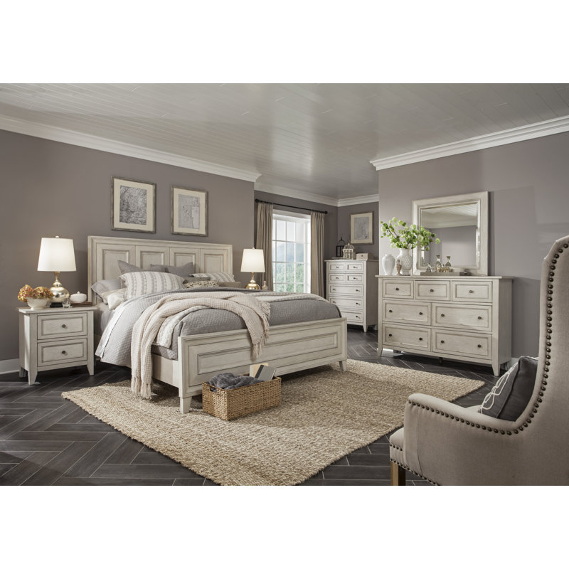 Aubrieanna Panel Bed, California King, Weathered White