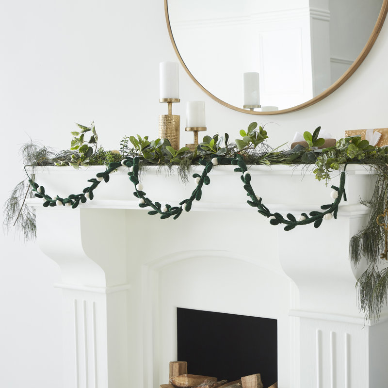 6' Black Novelty Garland