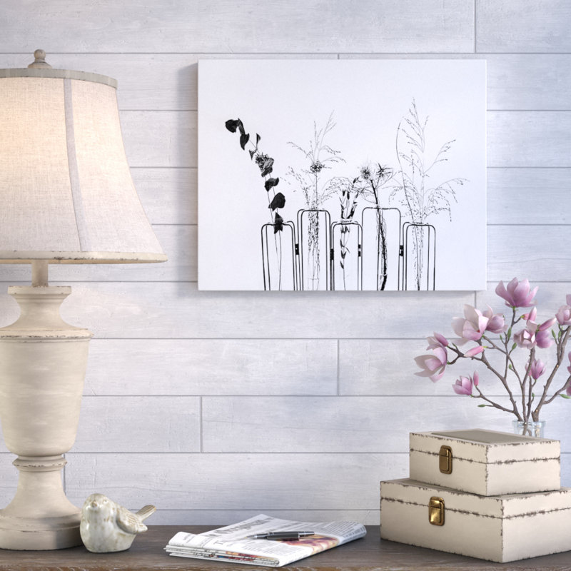 Fleurs noires sur fond blanc - reproduction de photo sur toile, H 16 po x l 20 po x P 1,5 po, Toile tendue, Sans cadre