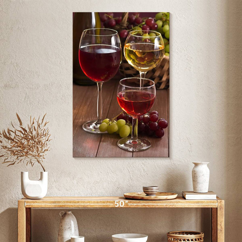 Verres à vin blancs et rouges Yarlin, H 39 po x l 26 po