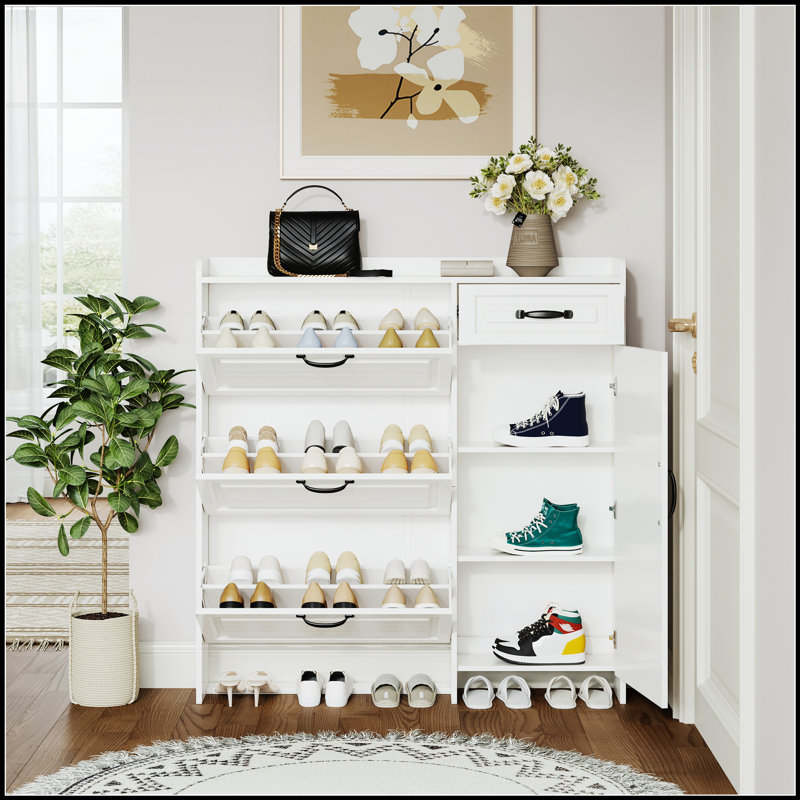 Armoire à chaussures spacieuse avec 4 portes et 1 tiroir, portes en forme de PVC pour la prévention de la poussière et un grand rangement