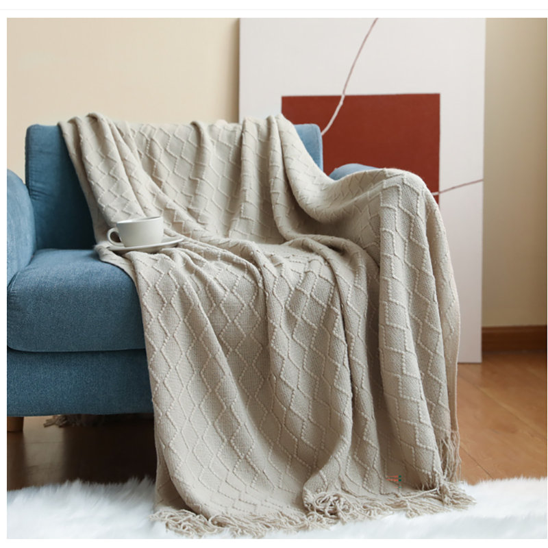 Jeté , Beige