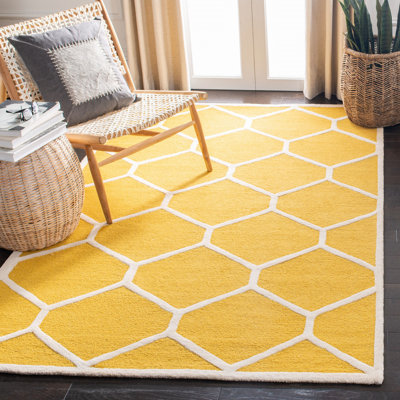 Deedgra Hand Tufted Wool Geometric Rug