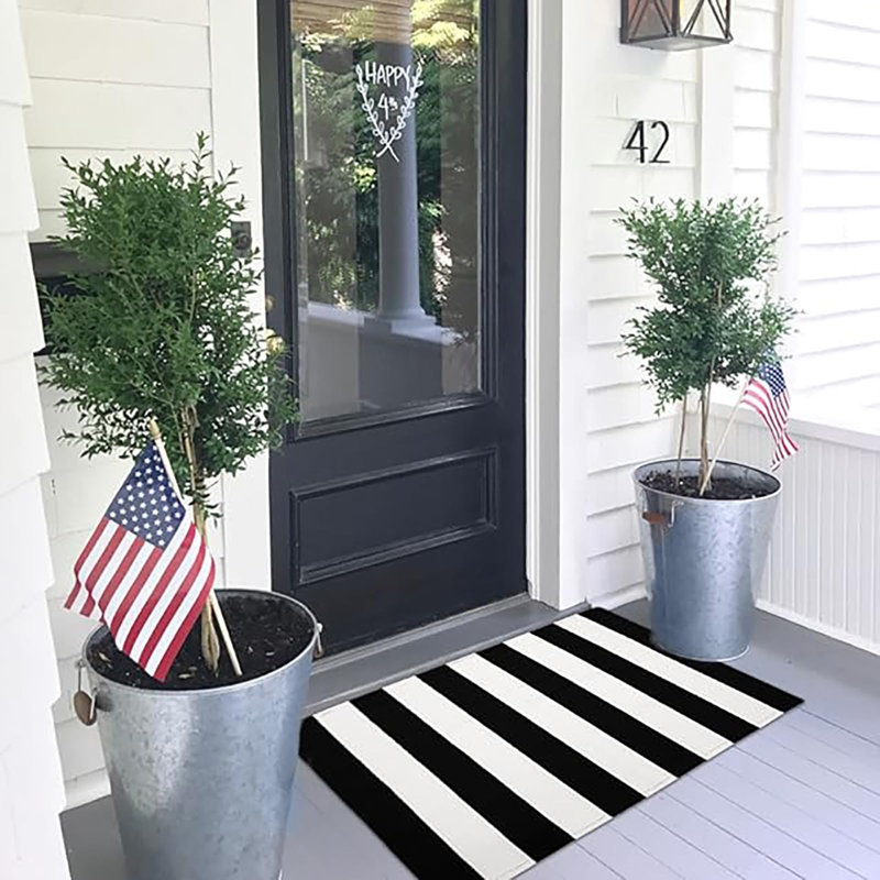 Tapis noir et blanc 27,5 x 43 po à rayures devant la porte d'entrée Tapis lavable pour l'intérieur en coton Paillassons pour l'extérieur