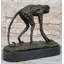 Sculpture de singe Barnabus