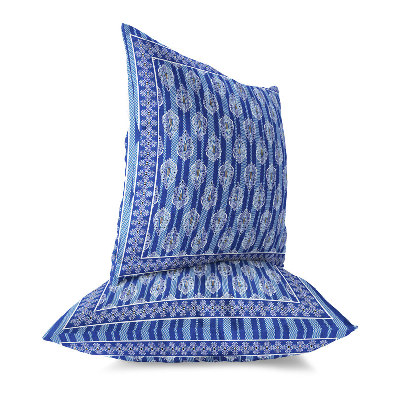 Coussin décoratif rayé à motif cachemire intérieur / extérieur Dreamscape, H 16 po x l 16 po, Bleu / blanc