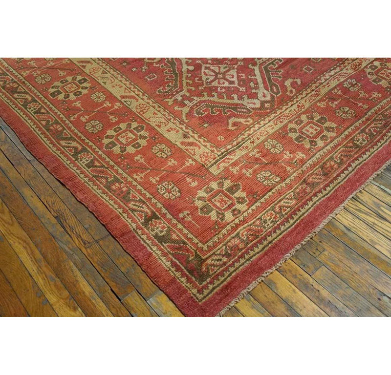 Incroyable tapis turc rouge Oushak