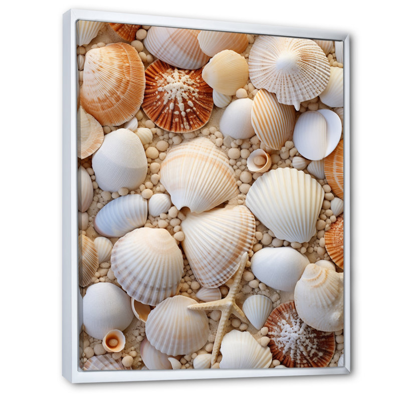 «Beige palourde», reproduction d'art sur toile, H 44 po x l 34 po x P 1,5 po, Cadre flottant blanc