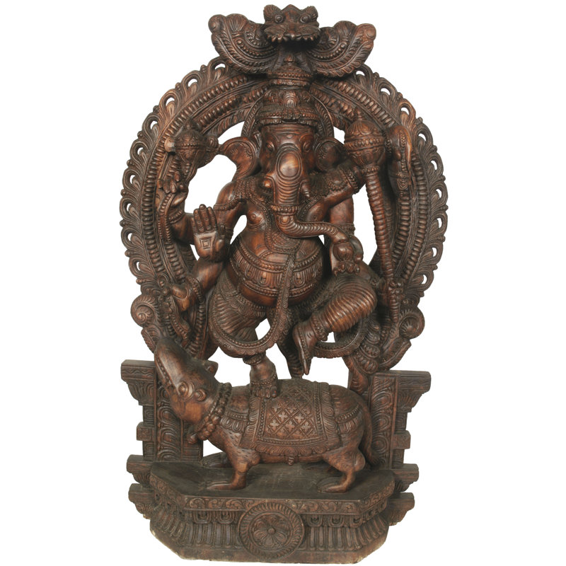Six Ganesha dansant à bras tenant une masse