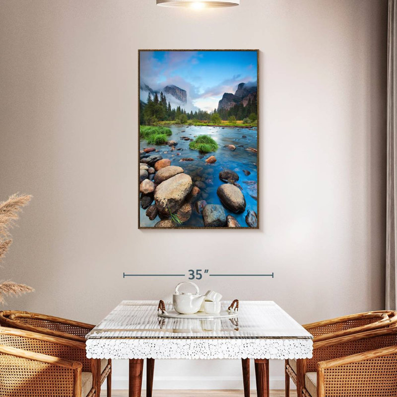 Merced Riverside, 29 po x 43 po, Floating Frame Walnut