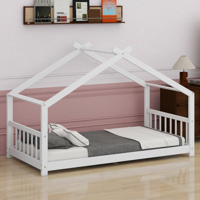 Lit en bois House House