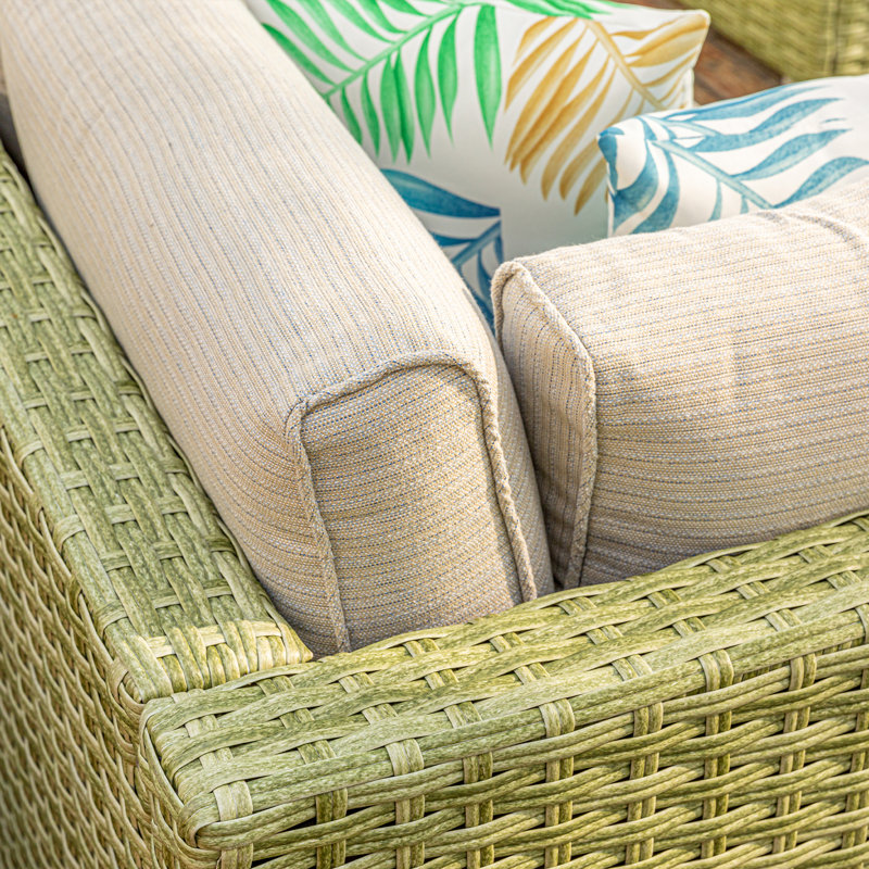 Chaise de patio avec coussins Dovie