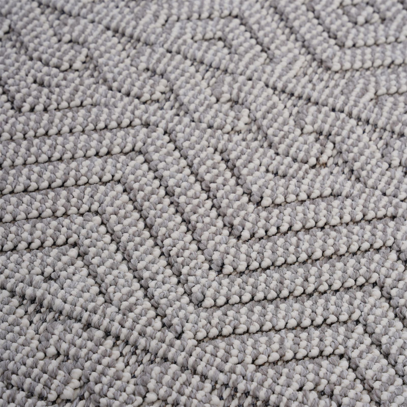 Collection White /Geometric Indoor/Outdoor Area Rug, Runner 2'2" x 8'