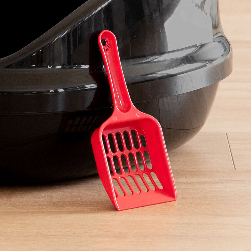Black Shielded Plastic Cat Litter Pan with Scoop