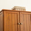 Armoire de rangement en chêne à 8 tablettes et 8 portes, 72,4 po de hauteur. Pour différents endroits. Extérieur lisse, salle à manger de construction.