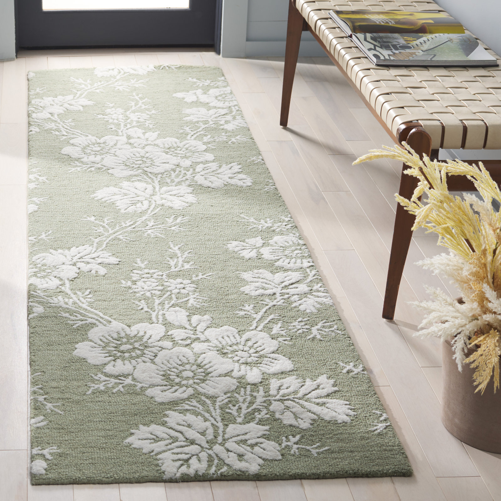 Hand-Tufted Wool Floral Rug, Runner 2'3" x 8'