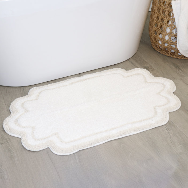 Tapis pour salle de bain Dobrinka, Blanc, 21 po x 34 po (rectangulaire)