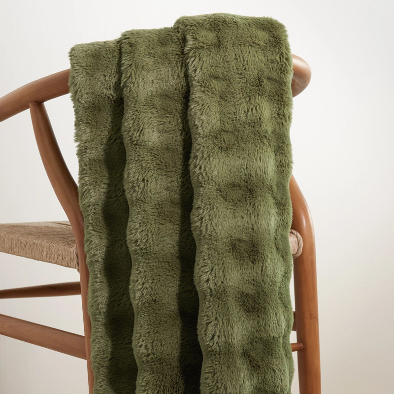 Jeté Fab, Olive