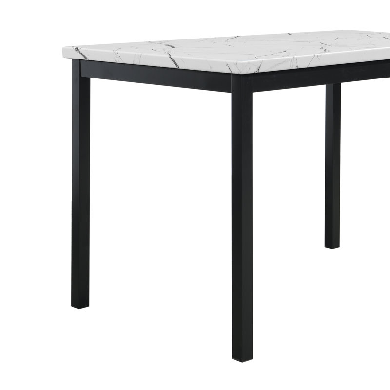Table de salle à manger en métal avec plateau en faux marbre Noyes, Blanc cassé / blanc