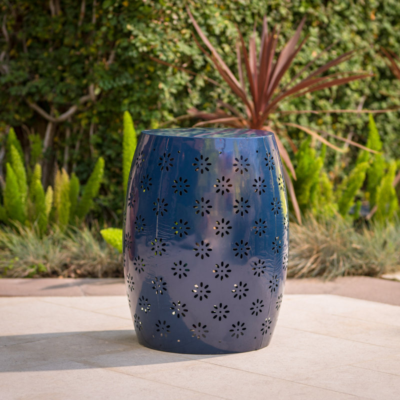 Pastrana End Table, Dark Blue