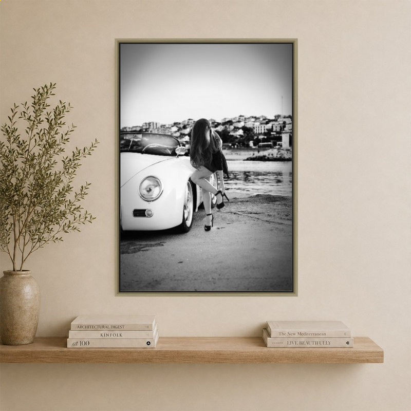 She's All That par CAD Designs - Impression sur toile, H 44 po x l 34 po, Champagne
