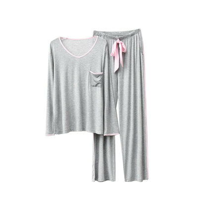 Ensemble de pyjama droit pour femme
